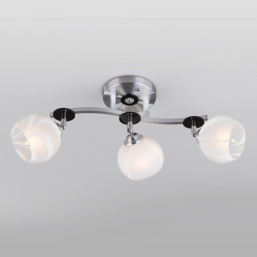 Потолочная люстра Eurosvet Polo 9643/3 алюминий/белый. Фото №2